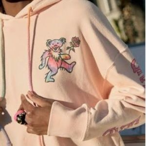 DAYDREAMER Grateful Dead Tie Dye Bear Shrunken Hoodie